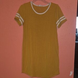 Pink Rose Floral Accent White and Yellow T-Shirt Dress